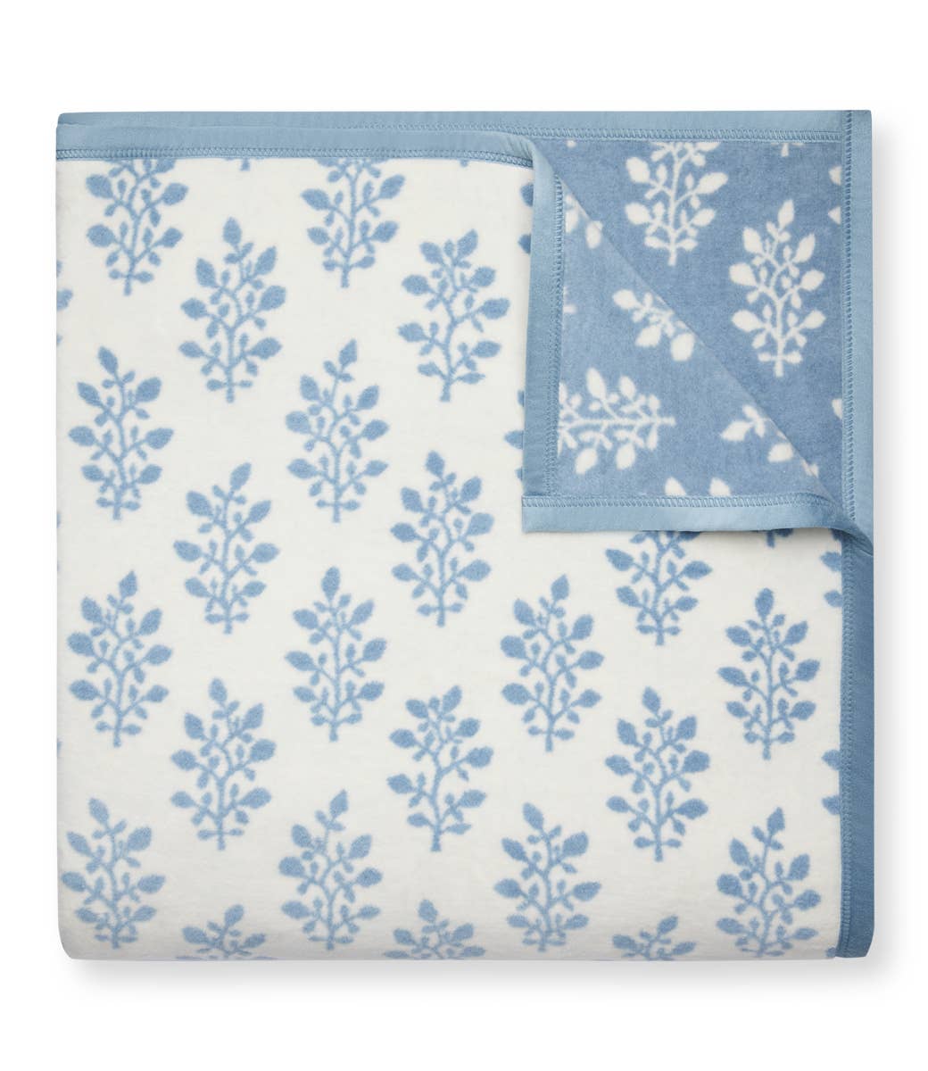 Chappy Wrap Garden Gate Blanket