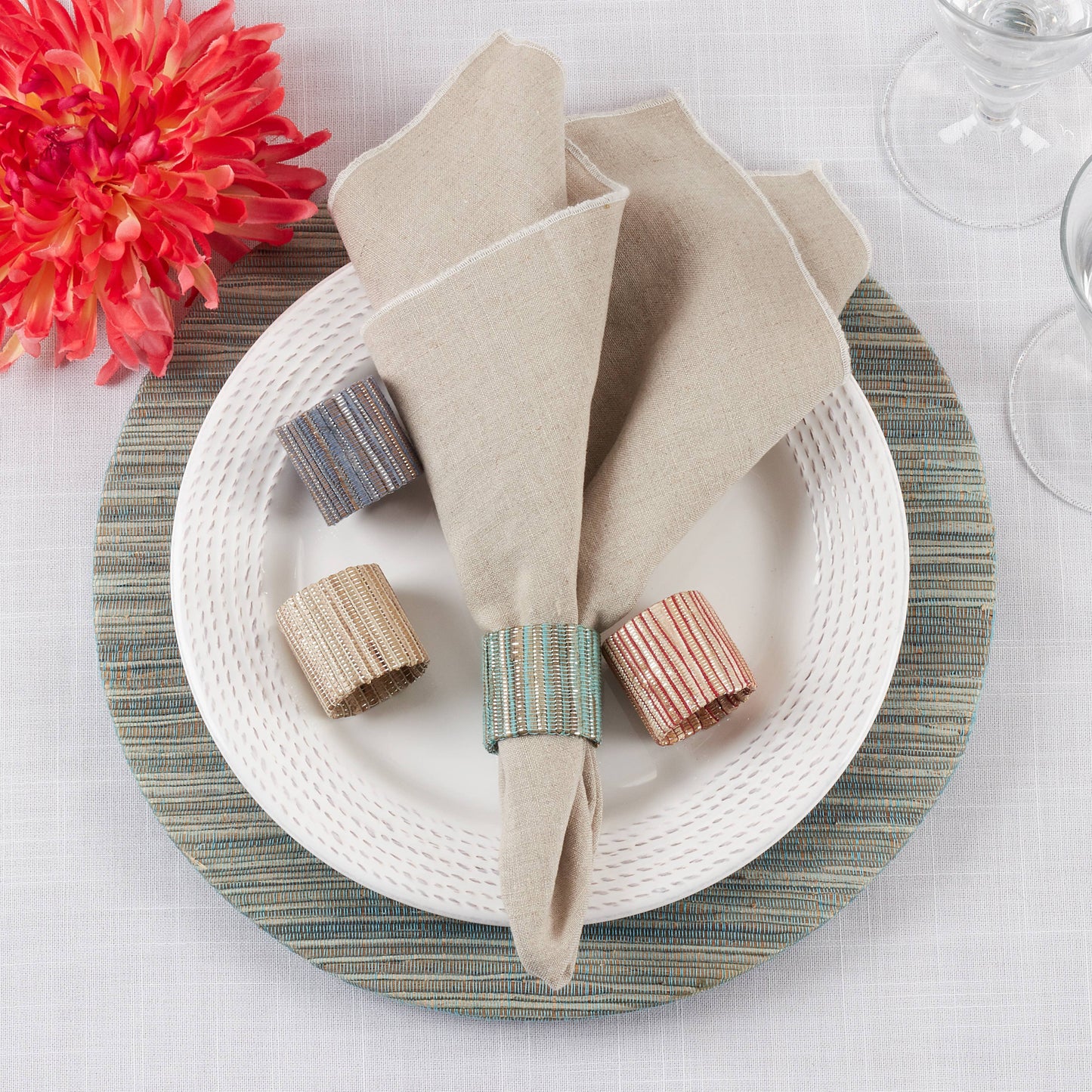 Shimmering Woven Nubby Napkin Ring (4-piece set)