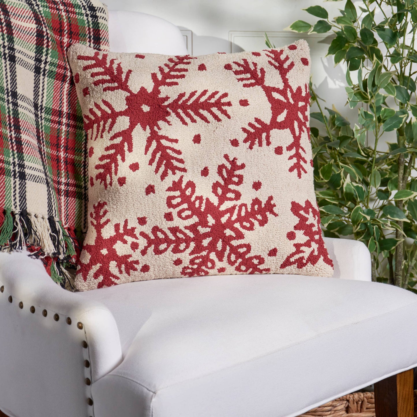 Snowflakes Pillow 18"