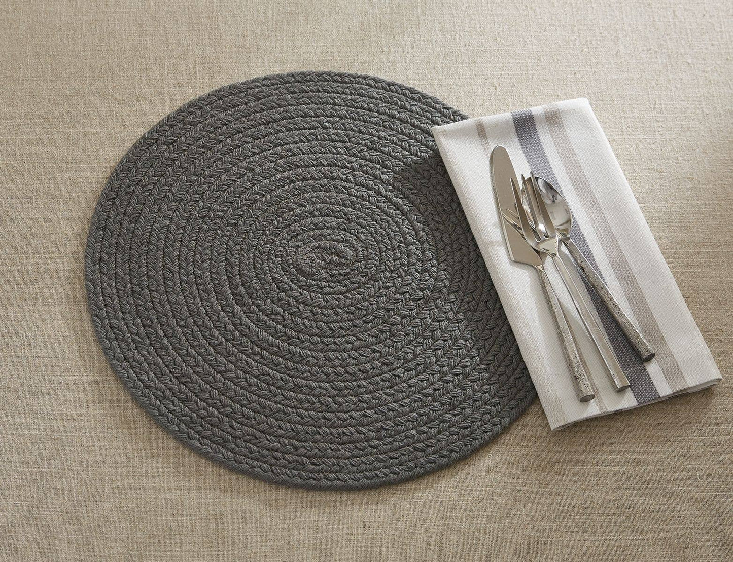 Essex Round Placemat - Charcoal