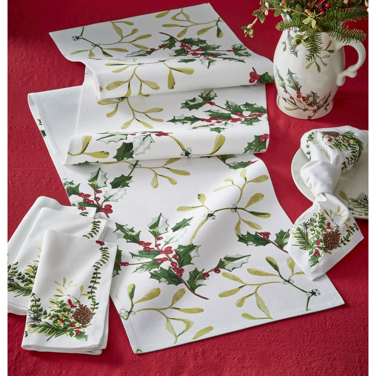 Mistletoe & Holly Runner