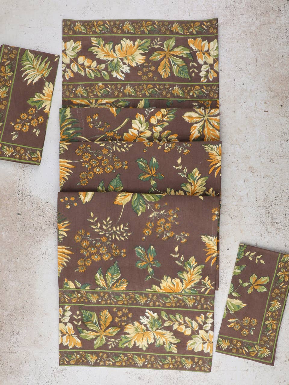 April Cornell Adirondack Chocolate Table Runner 13 x 72