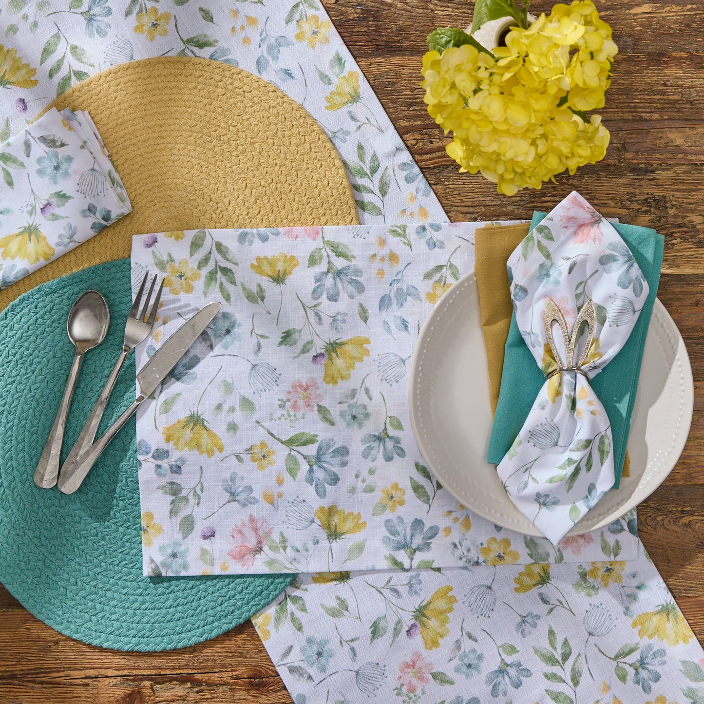 Spring Flowers Napkin 20"