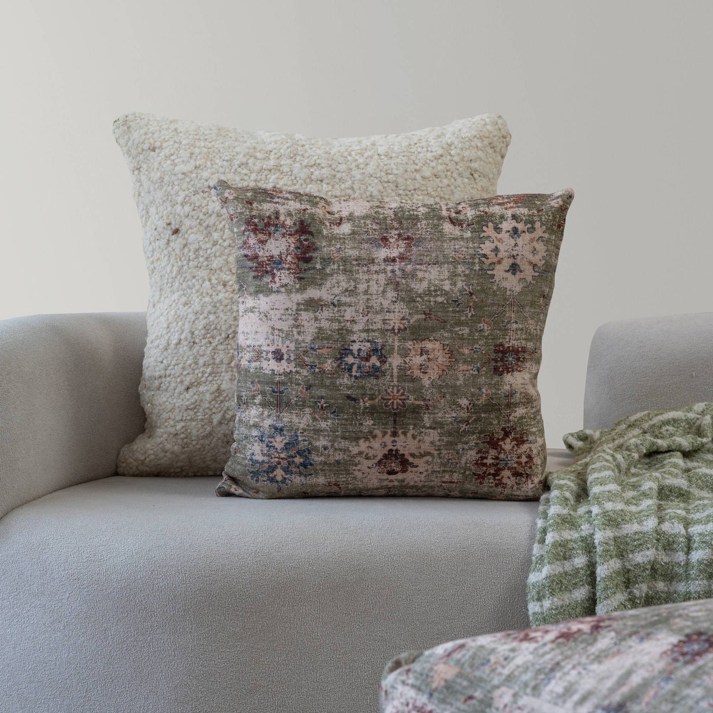 Bohemian Floral Throw Pillow 18"