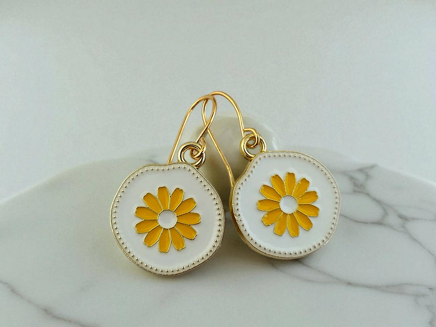 Daisy Earrings