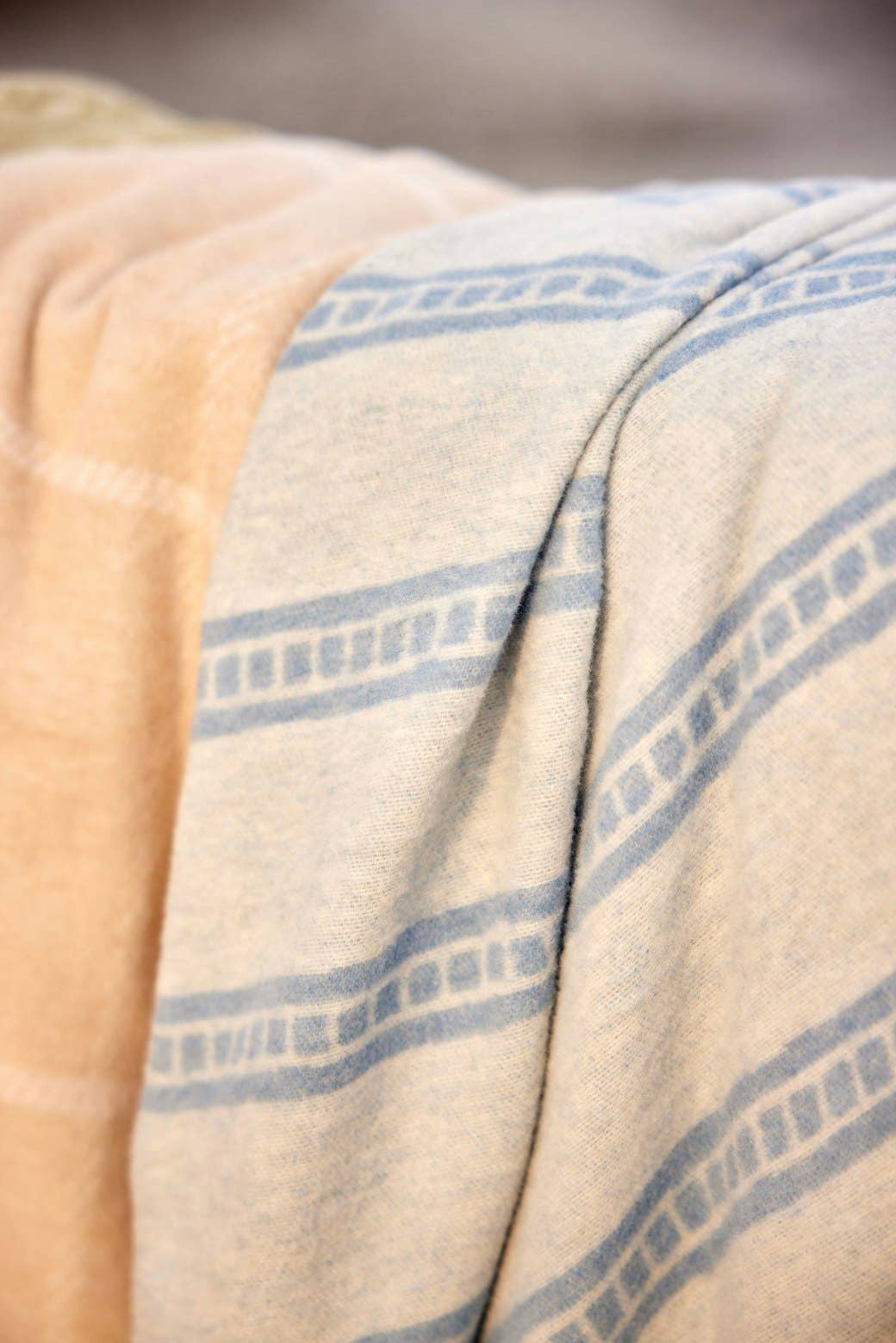 ChappyWrap The Lightweight Blanket - Tile Stripe