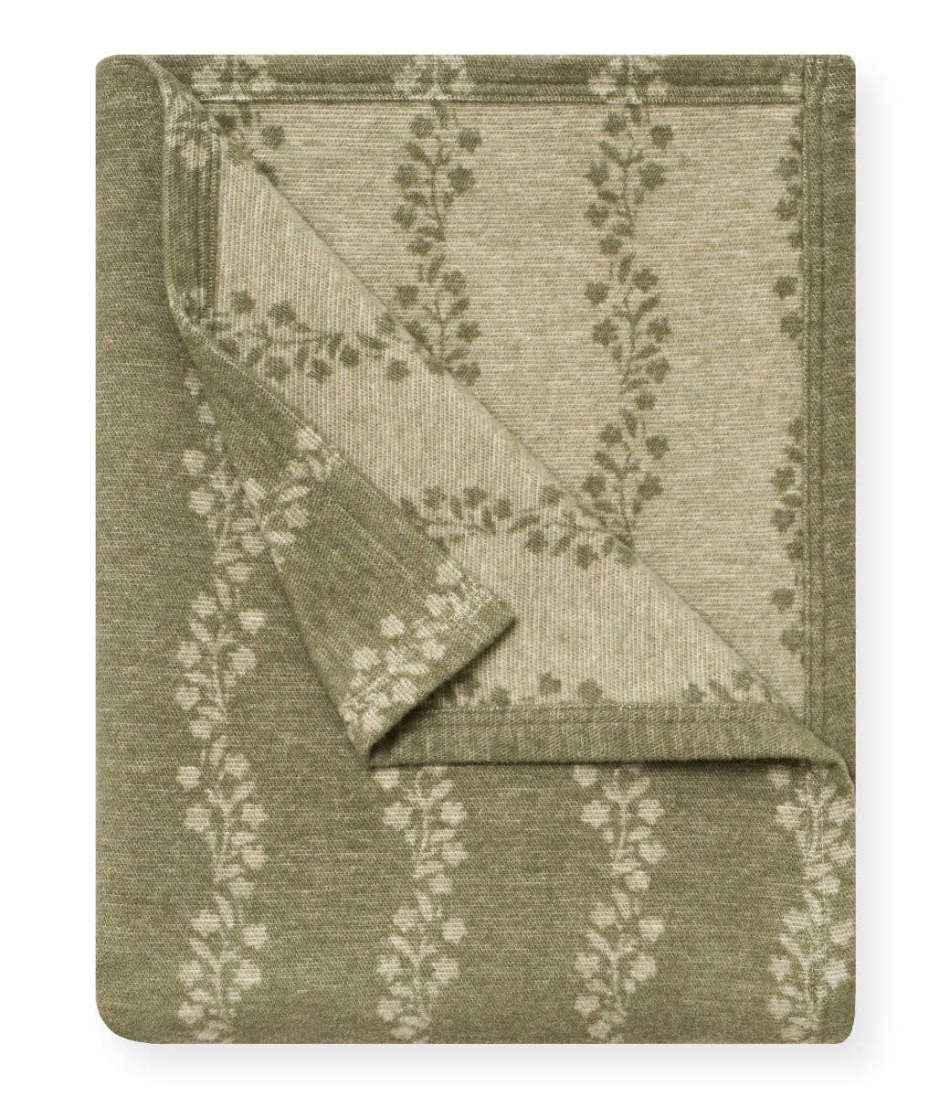 ChappyWrap Climbing Ivy Lightweight Blanket