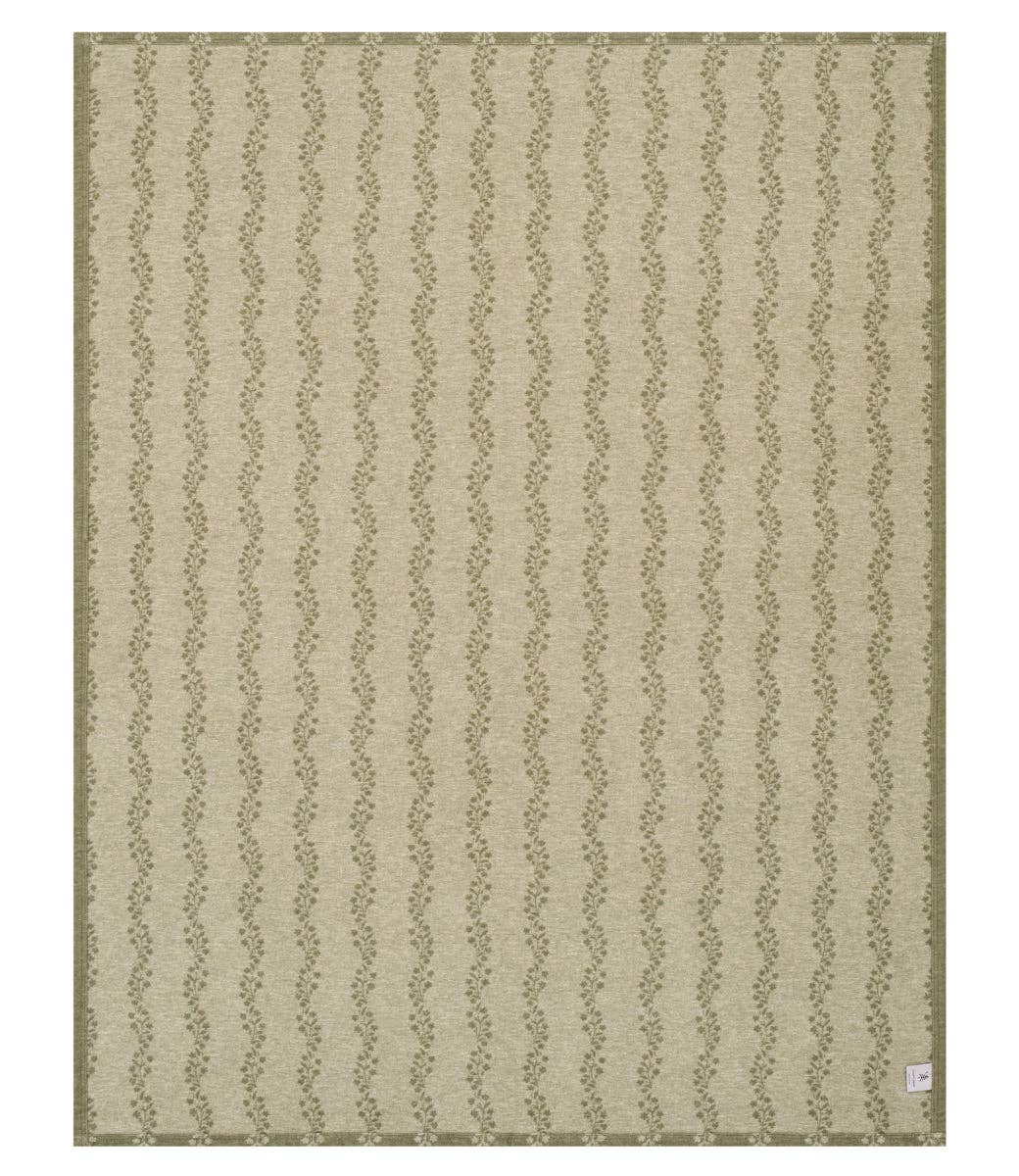 ChappyWrap Climbing Ivy Lightweight Blanket